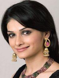 Prachi bags Trisha's role